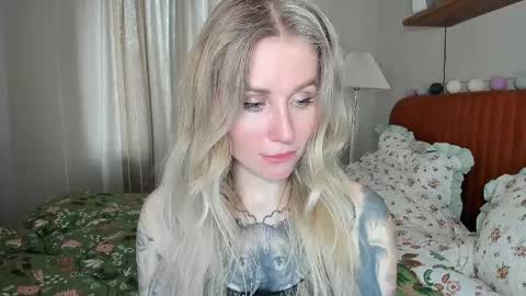 Snapshot of alexarush chatting on 05.22.26 alexarush online show from 05.22.26