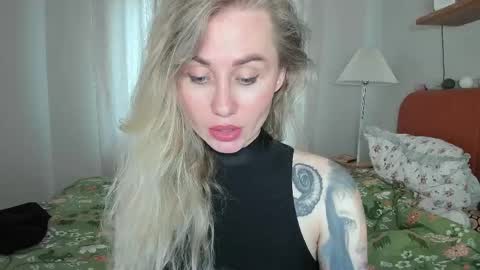 Snapshot of alexarush chatting on 05.24.26 alexarush online show from 05.24.26