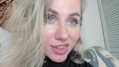 Snapshot of alexarush chatting on 05.30.26 alexarush online show from 05.30.26