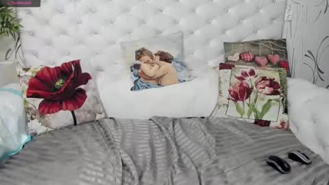 Snapshot of alexasmitt chatting on 11.28.25 Alexa online show from 11.28.25