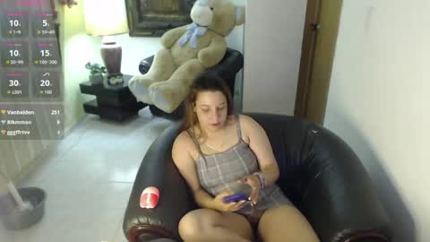 Snapshot of alexatai chatting on 05.15.26 alexatai online show from 05.15.26