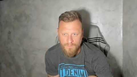 Snapshot of alexboy2022 chatting on 06.12.26 onlyfans..alexyno2022 online show from 06.12.26