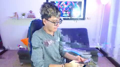 Snapshot of alexcum_18 chatting on 04.24.26 alex online show from 04.24.26