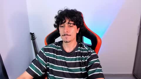 Snapshot of alexfloreszzz chatting on 01.08.26 alexfloreszzz online show from 01.08.26