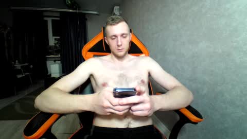 Snapshot of alexfox2018 chatting on 03.01.25 Alex online show from 03.01.25