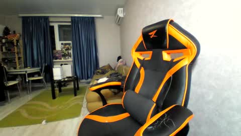 Snapshot of alexfox2018 chatting on 03.05.25 Alex online show from 03.05.25