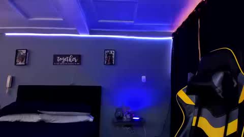 alexgiraldo__ online show from 09.19.25