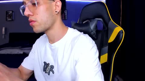 alexgiraldo__ online show from 09.24.25