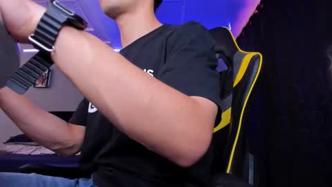 alexgiraldo__ online show from 10.19.25