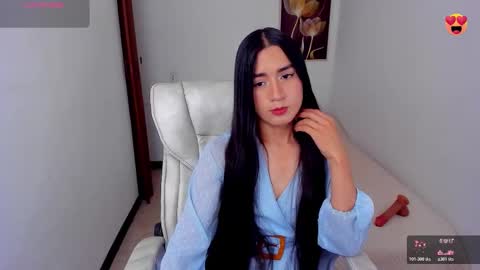 Snapshot of alexia_dussan chatting on 12.18.25 alexia_dussan online show from 12.18.25