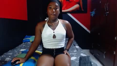 Snapshot of alexia_sinclaire24 chatting on 12.24.24 alexia_sinclaire24 online show from 12.24.24