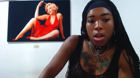 Snapshot of alexia_sinclaire24 chatting on 12.21.25 alexia_sinclaire24 online show from 12.21.25