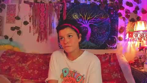 Snapshot of alexiafisher_ chatting on 06.01.26 Alex online show from 06.01.26