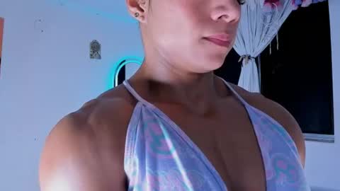 Snapshot of alexiafit chatting on 06.19.26 alexiafit online show from 06.19.26