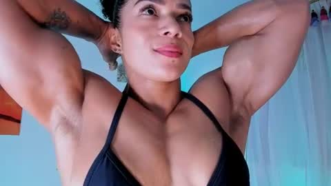 Snapshot of alexiafit chatting on 07.15.26 alexiafit online show from 07.15.26