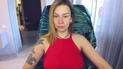 Snapshot of alexiayellow chatting on 05.20.26 Alexia online show from 05.20.26