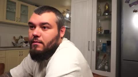 Snapshot of alexirr chatting on 12.03.25 Alex online show from 12.03.25