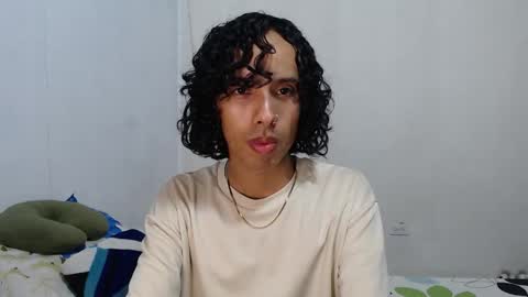 Snapshot of alexis21_ chatting on 01.13.26 Alexis online show from 01.13.26