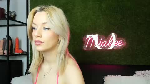 alexisbanx online show from 05.06.26