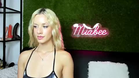 alexisbanx online show from 07.28.26
