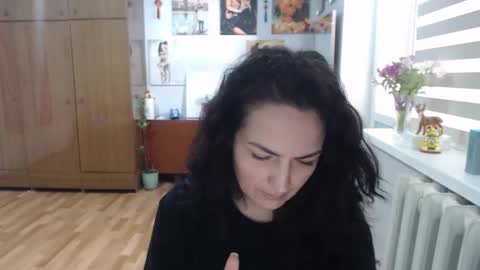 AlexisMillers online show from 04.25.26