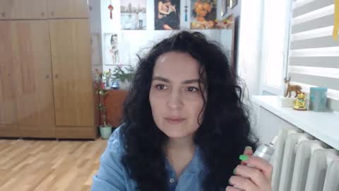 Snapshot of alexismillers chatting on 06.02.26 AlexisMillers online show from 06.02.26