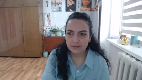 Snapshot of alexismillers chatting on 06.06.26 AlexisMillers online show from 06.06.26