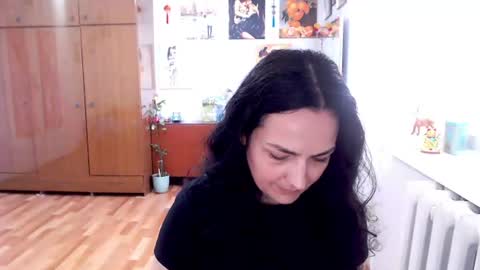Snapshot of alexismillers chatting on 06.22.26 AlexisMillers online show from 06.22.26
