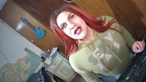 Snapshot of alexiss699 chatting on 01.25.25 alexiss699 online show from 01.25.25