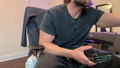 Snapshot of alexmanndickerson chatting on 01.26.25 Alex Mann online show from 01.26.25