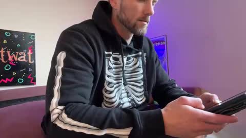 Alex Mann online show from 03.08.26