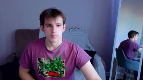 Dennis online show from 10.08.25