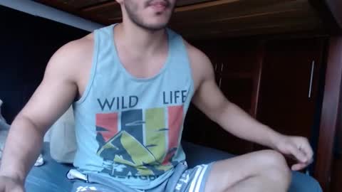 Snapshot of alexsb1998 chatting on 02.01.25 alexsb1998 online show from 02.01.25