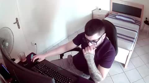 Snapshot of alexthepro00 chatting on 06.19.26 alexthepro00 online show from 06.19.26