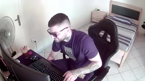Snapshot of alexthepro00 chatting on 07.21.26 alexthepro00 online show from 07.21.26