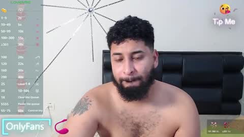 Snapshot of alexx_bbc_ chatting on 12.27.24 alexx_bbc_ online show from 12.27.24