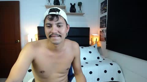 Alexx Leon online show from 05.29.26
