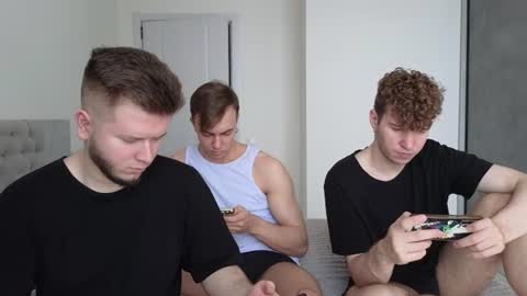Snapshot of alexxx_d chatting on 07.18.26 AlexDimaIgor online show from 07.18.26