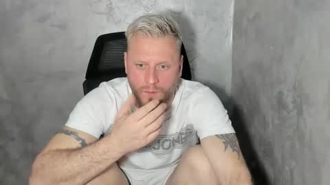 Snapshot of alexyno2020 chatting on 02.26.26 alexyno2022 ONLYFANS online show from 02.26.26