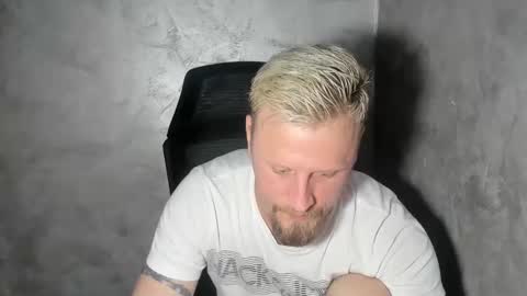 Snapshot of alexyno2020 chatting on 03.13.26 alexyno2022 ONLYFANS online show from 03.13.26