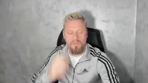 Snapshot of alexyno2020 chatting on 03.17.26 alexyno2022 ONLYFANS online show from 03.17.26