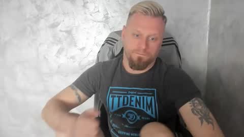 Snapshot of alexyno2020 chatting on 03.22.26 alexyno2022 ONLYFANS online show from 03.22.26