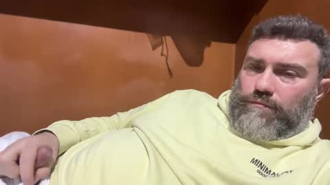 Snapshot of alfali chatting on 02.22.25 alfali online show from 02.22.25