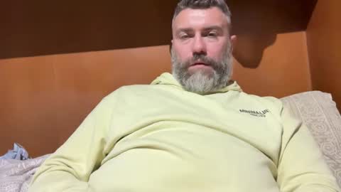 Snapshot of alfali chatting on 10.07.25 alfali online show from 10.07.25