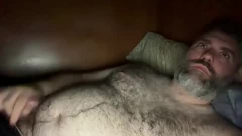 Snapshot of alfali chatting on 10.31.25 alfali online show from 10.31.25