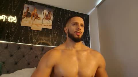 Snapshot of alfaygama chatting on 09.28.25 NaughtyDuox online show from 09.28.25