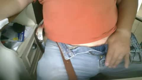 Snapshot of alfonsogomez110 chatting on 05.12.26 Alfonso Gomez online show from 05.12.26