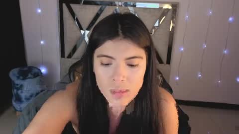 Carolina Join The Fan Club  online show from 05.04.26