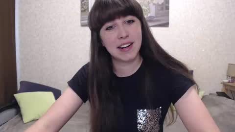 Snapshot of alice_59 chatting on 06.26.26 alice_59 online show from 06.26.26