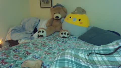 Snapshot of alice_asks chatting on 02.28.25 Alice Asks online show from 02.28.25